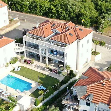 Apartament Luxury Carissa
