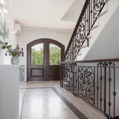 Luxury Attic Apartments Vila Carissa * Malinska
