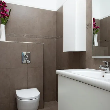 Luxury Attic Apartments Vila Carissa * Malinska