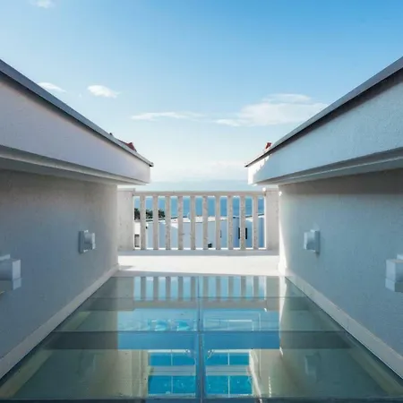 Luxury Carissa Apartment Malinska